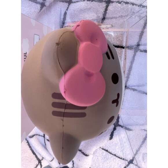 Hello Kitty x Pusheen Jumbo Squishy Vanilla Scented 2021 Hamee Sanrio - Picture 8 of 8